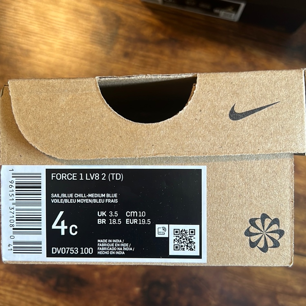 Nike Force 1